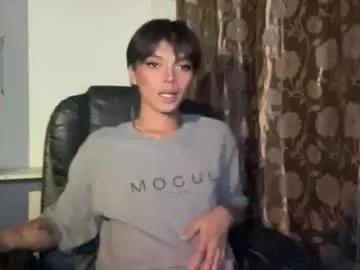 chichay_addams from Chaturbate