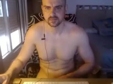 chicocam1983 from Chaturbate