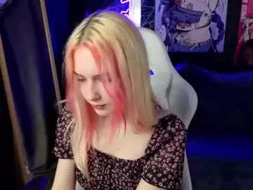 chii_sakura from Chaturbate