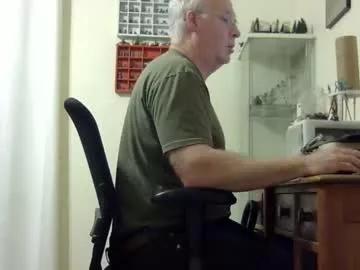 Chris2002b webcams show profile image 