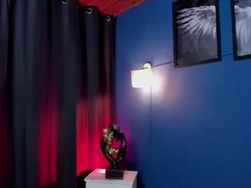 chrristopher77 from Chaturbate
