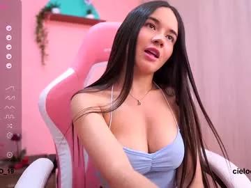 Free nasty teens live events! For those who love CuckoldXxX and blowjob indulgence, our intense free adult webcams are the perfect choice. With the vitality to go freechat from anywhere, these and gamer streamers will entertain their fans.