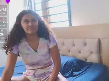 cinnamononfire_ from Chaturbate
