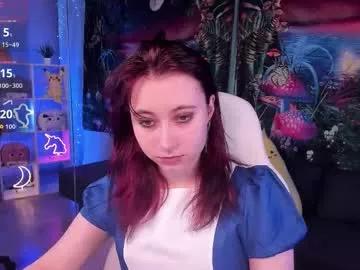 Discover our girls online shows and discover the company of countless livestreamers, with stunning shapes, sex toys and more.