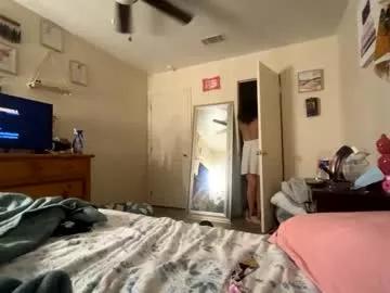 clockwork161188 from Chaturbate