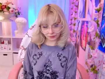 coconut_mia from Chaturbate