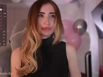 coconutaura from Chaturbate