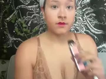 collegecutie369 from Chaturbate