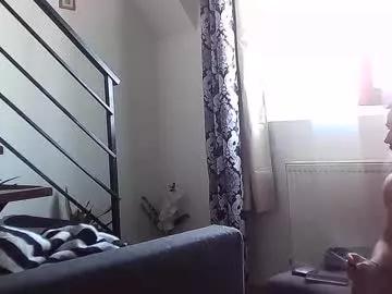 collegegymbro from Chaturbate