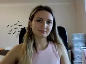 Cora_fora webcams show profile image 