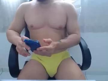 corolaxxl from Chaturbate