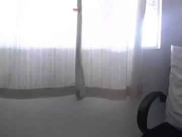 corolaxxl from Chaturbate