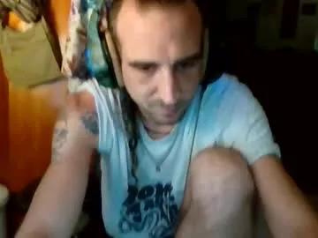 Crescent_m00n webcams show profile image 