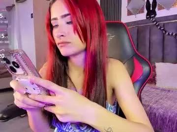 Discover our girls online shows and discover the company of countless livestreamers, with stunning shapes, sex toys and more.