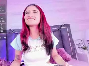 Discover our girls online shows and discover the company of countless livestreamers, with stunning shapes, sex toys and more.
