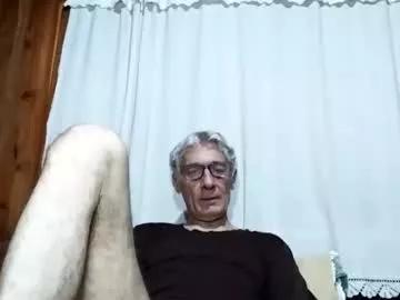 cucaio18 from Chaturbate