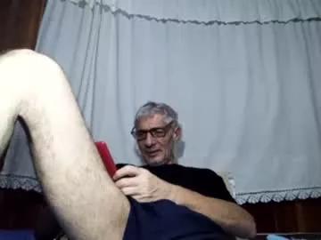 cucaio18 from Chaturbate