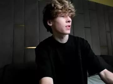 Photos of curlytwinkboy from Chaturbate is Freechat