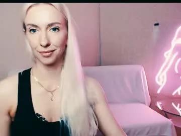 Cute_smile_shy webcams show profile image 