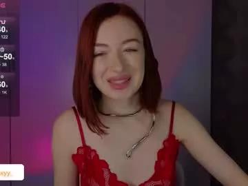 Discover our girls online shows and discover the company of countless livestreamers, with stunning shapes, sex toys and more.