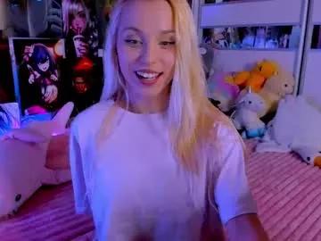 cuttie_ponyy from Chaturbate