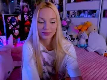 cuttie_ponyy from Chaturbate