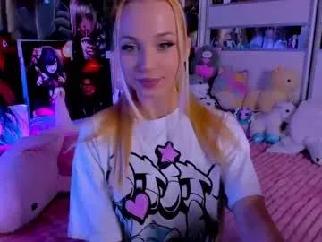 cuttie_ponyy from Chaturbate