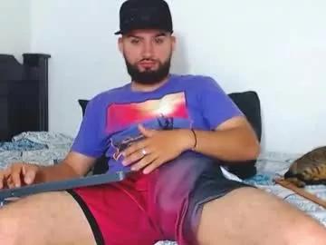 daddytronks17 from Chaturbate