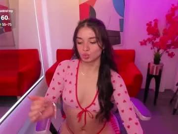 daiisy_berry from Chaturbate