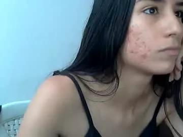 daniela_alzatee from Chaturbate is Freechat