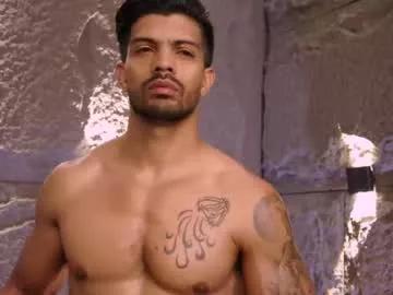 dann_saenz from Chaturbate