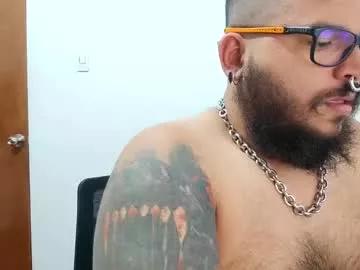 dannybearrr from Chaturbate