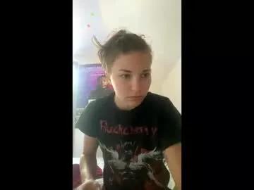 deepthroatqueen33 from Chaturbate