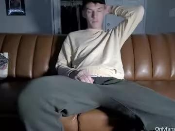 deeyungguy from Chaturbate