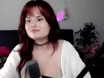 dellacrush_ from Chaturbate
