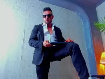 dennis_cox_ from Chaturbate