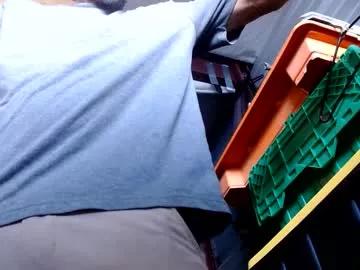 dennishungwell from Chaturbate