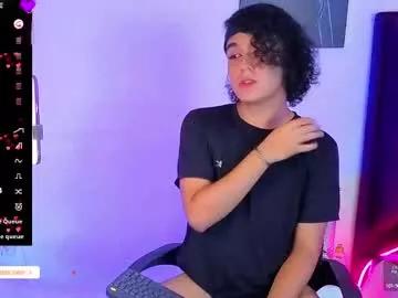 derek_grey1 from Chaturbate