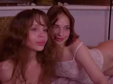 divine_lights from Chaturbate