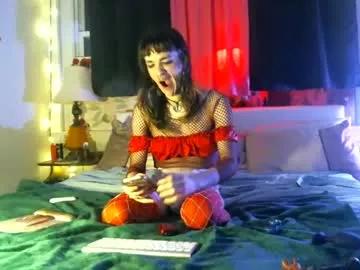 dixie_doll from Chaturbate