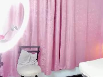 dolly_glasses from Chaturbate