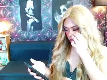 dolly_sweet_sabrina from Chaturbate