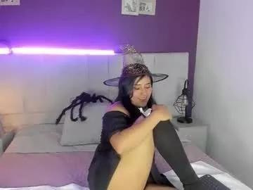 dollywood_ from Chaturbate