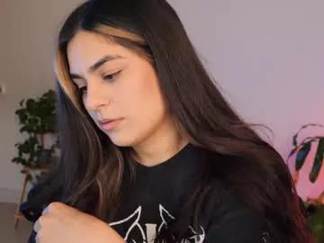 Photos of doubedeesarai from Chaturbate is Freechat
