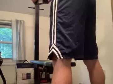 dudeinnh from Chaturbate