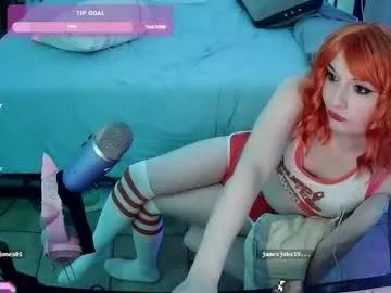 dvadaisy from Chaturbate
