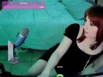 dvadaisy from Chaturbate