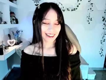 effy_devalk from Chaturbate