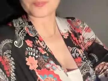 electrocute_me from Chaturbate