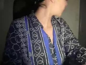 electrocute_me from Chaturbate
